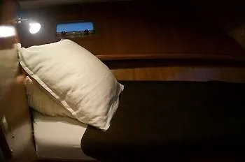 Les Yachts De Vecchio - Le Philae Botel 3*