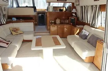 Les Yachts De Vecchio - Le Philae 3* Porto Vecchio